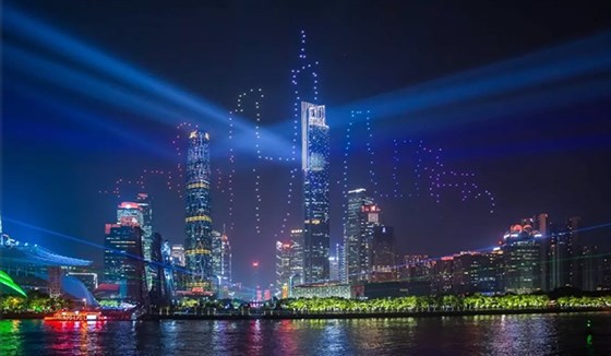 無人機(jī)燈光秀